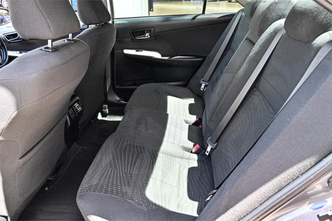 2017 Toyota Camry Atara S, Automatic, 99330 km, Photo 17