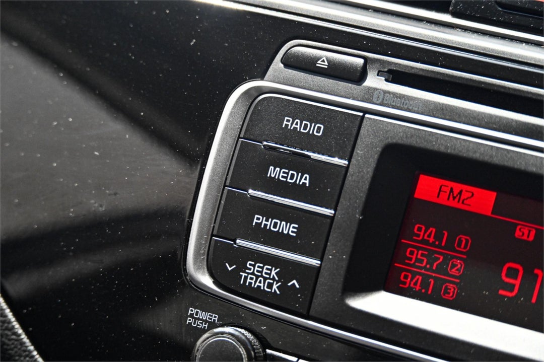 2016 Kia Rio S, Automatic, 96348 km, Photo 13