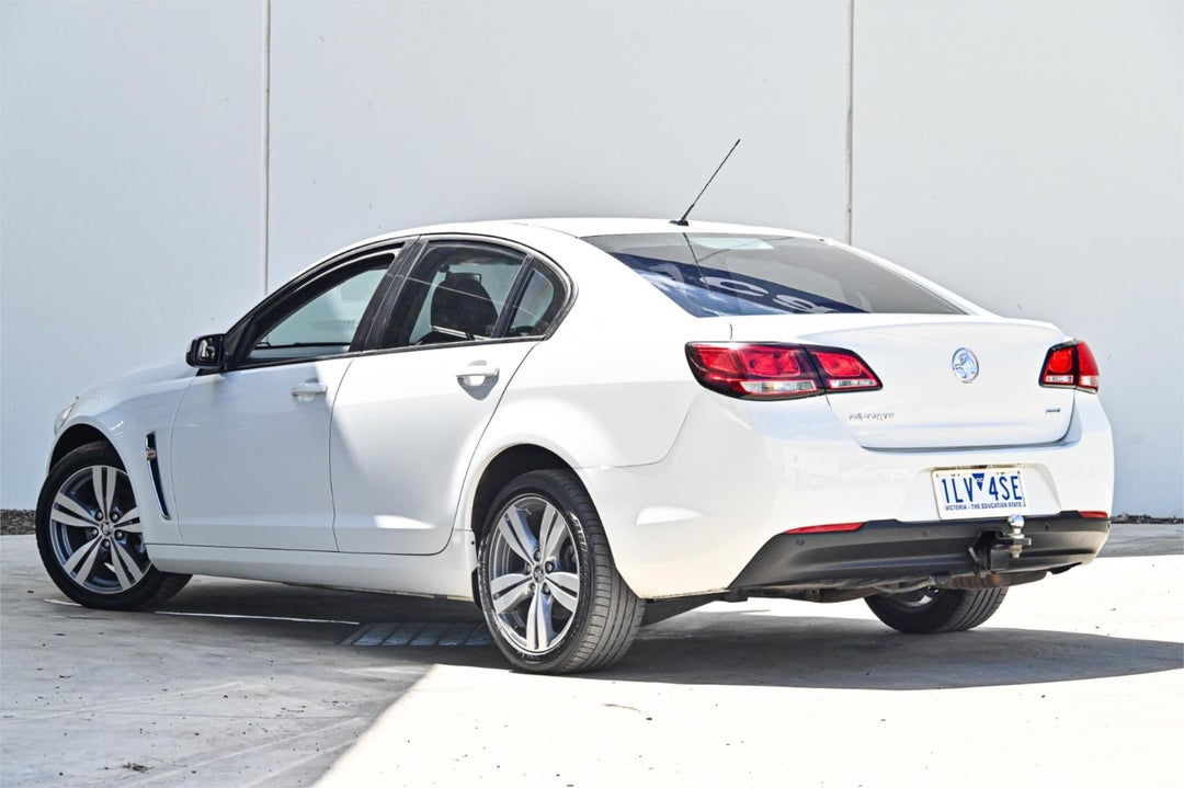 2015 Holden Commodore Evoke, Automatic, 208631 km, Photo 2