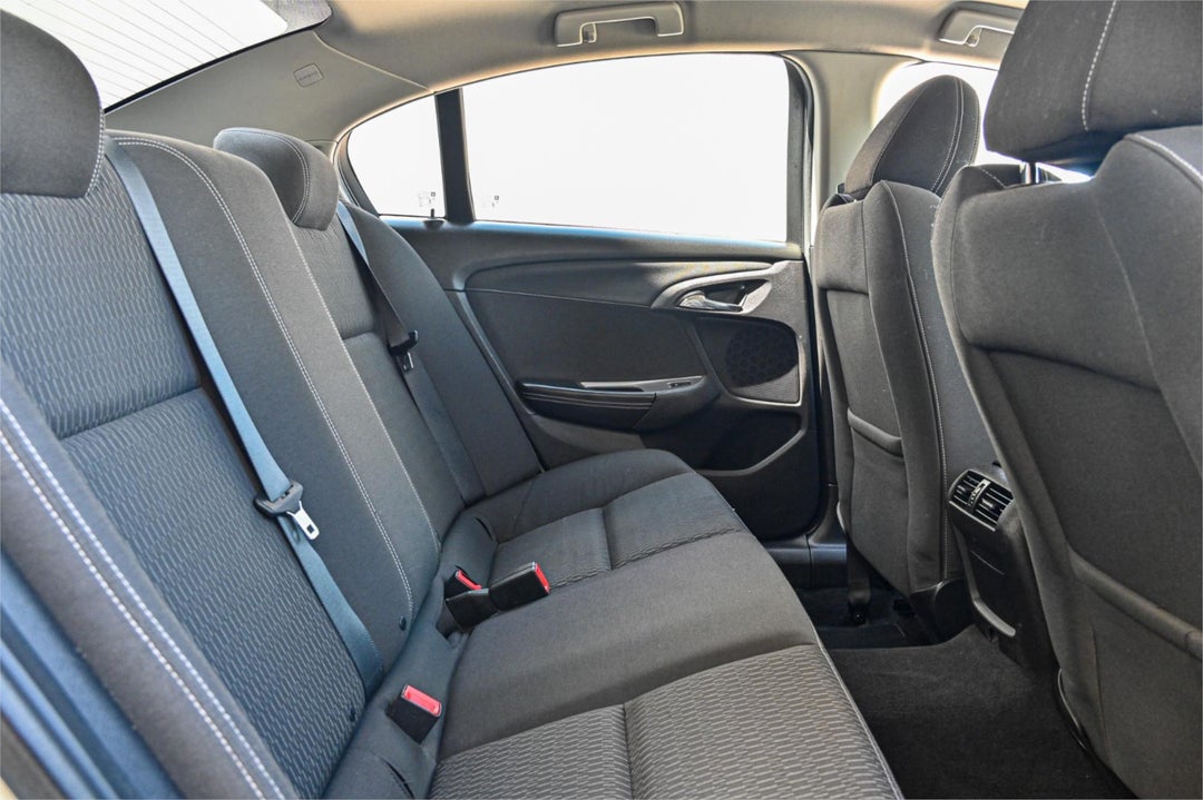 2015 Holden Commodore Evoke, Automatic, 208631 km, Photo 19