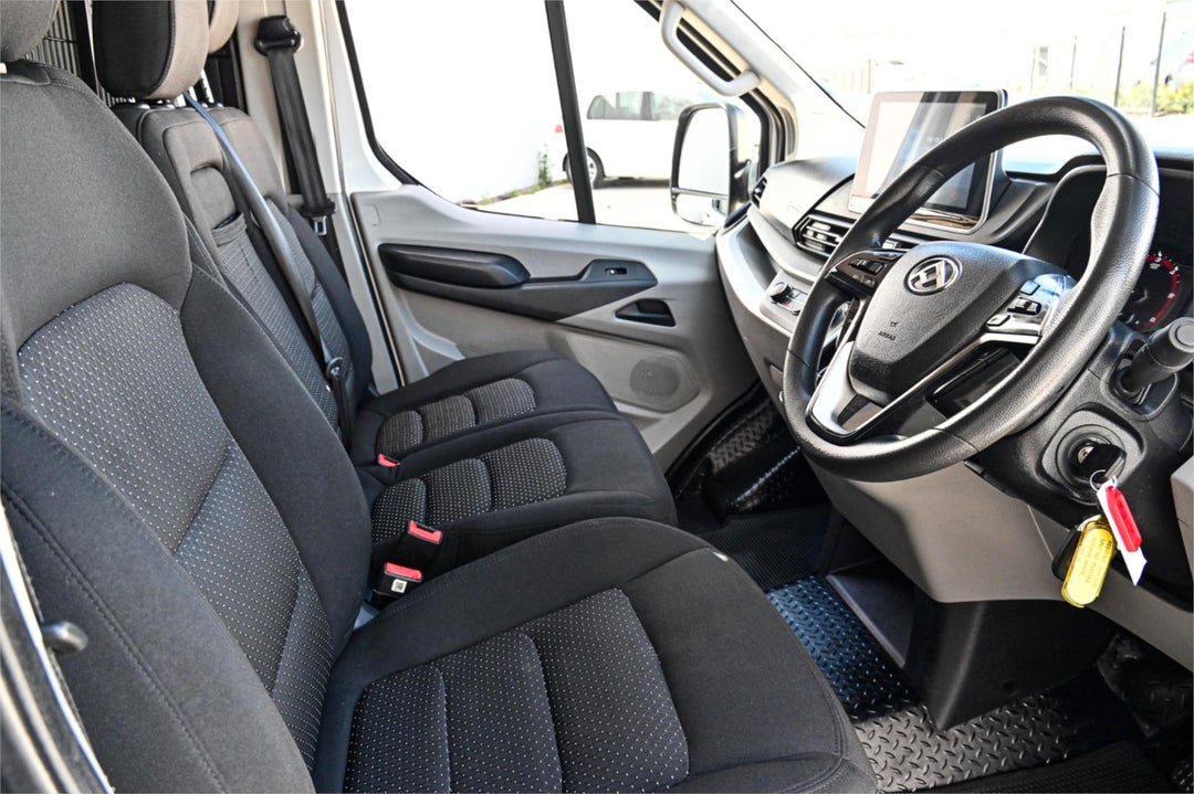 2022 LDV Deliver 9 Mwb Mid Roof, Automatic, 122246 km, Photo 6