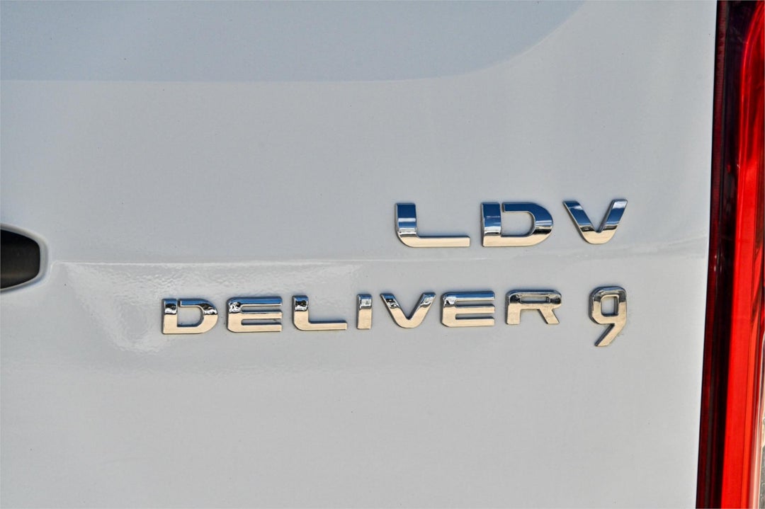 2022 LDV Deliver 9 Mwb Mid Roof, Automatic, 122246 km, Photo 4