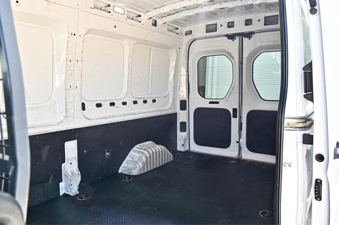 2022 LDV Deliver 9 Mwb Mid Roof, Automatic, 122246 km, Photo 20