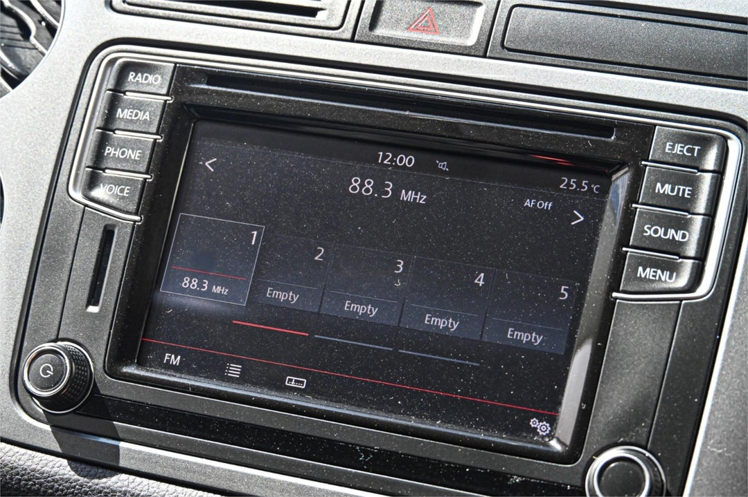 2015 Volkswagen Tiguan 132tsi, Automatic, 39661 km, Photo 11