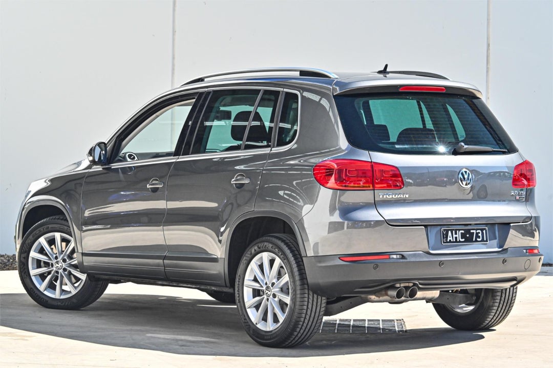 2015 Volkswagen Tiguan 132tsi, Automatic, 39661 km, Photo 2
