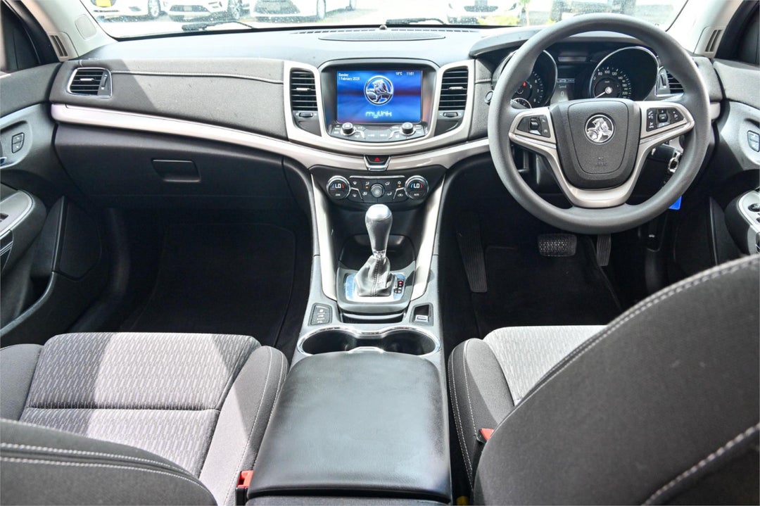 2017 Holden Commodore Evoke, Automatic, 110503 km, Photo 5