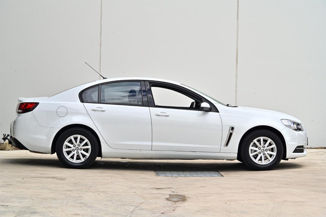 2017 Holden Commodore Evoke, Automatic, 110503 km, Photo 3