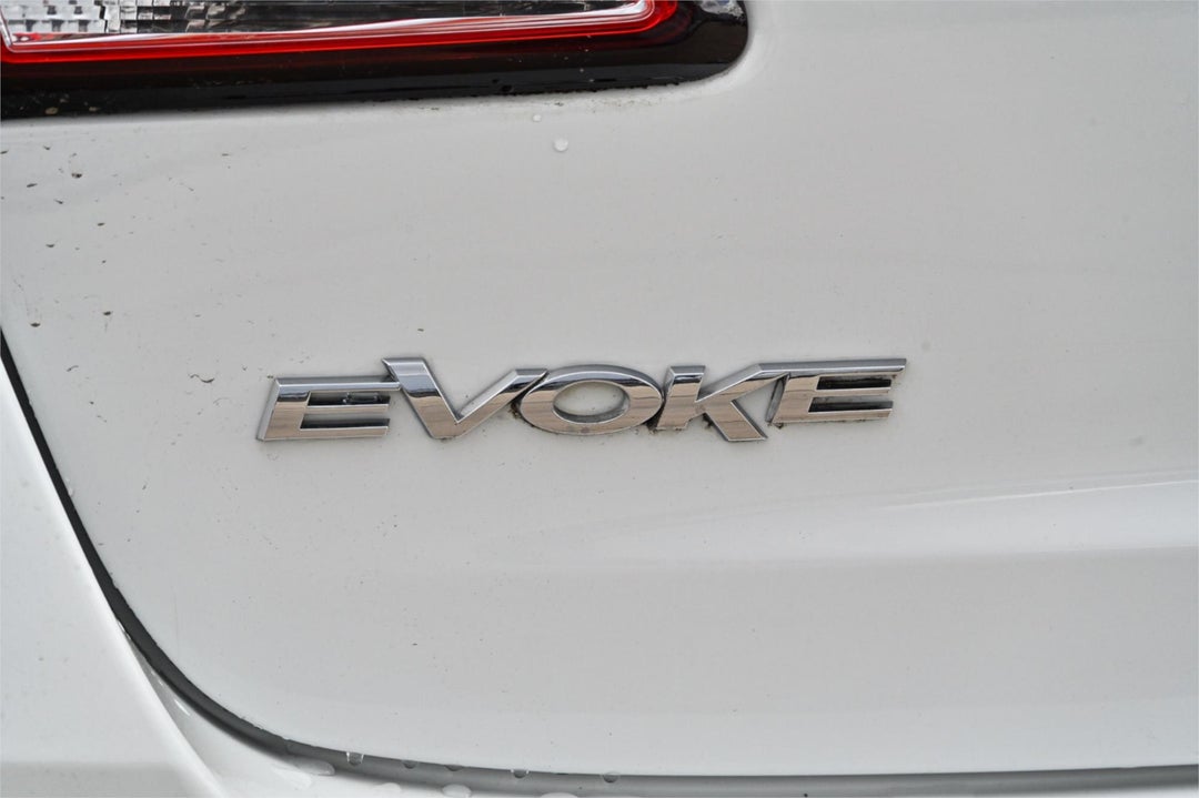2017 Holden Commodore Evoke, Automatic, 110503 km, Photo 4