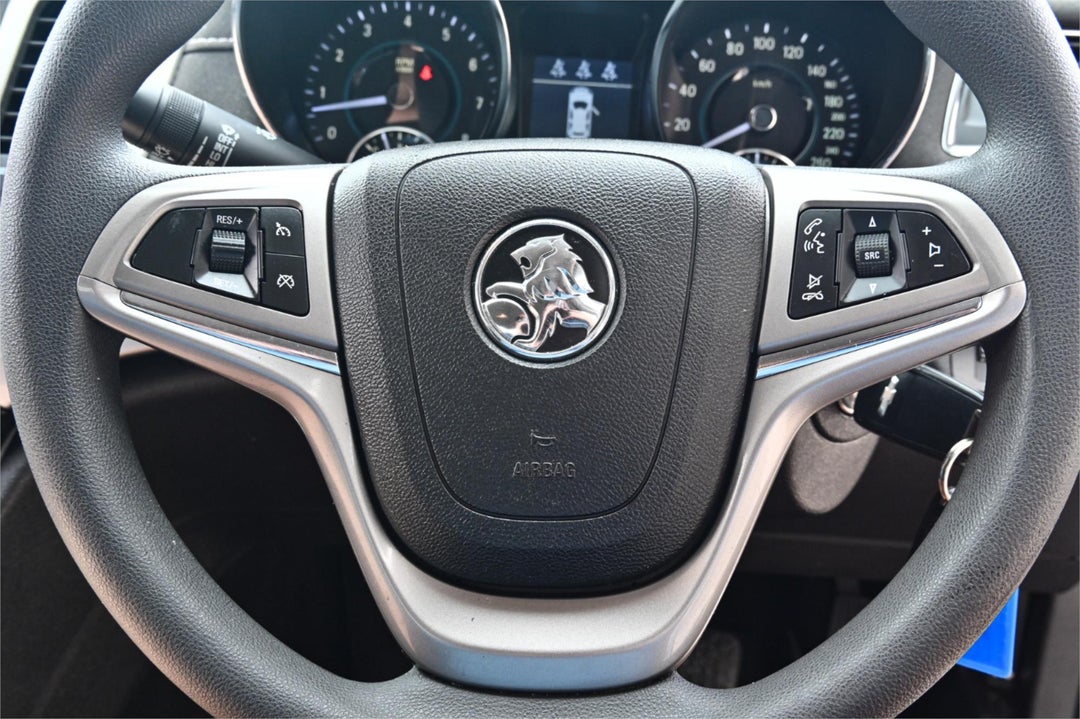 2017 Holden Commodore Evoke, Automatic, 110503 km, Photo 8