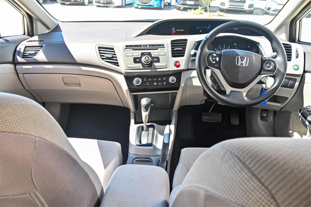 2013 Honda Civic Vti, Automatic, 144795 km, Photo 5