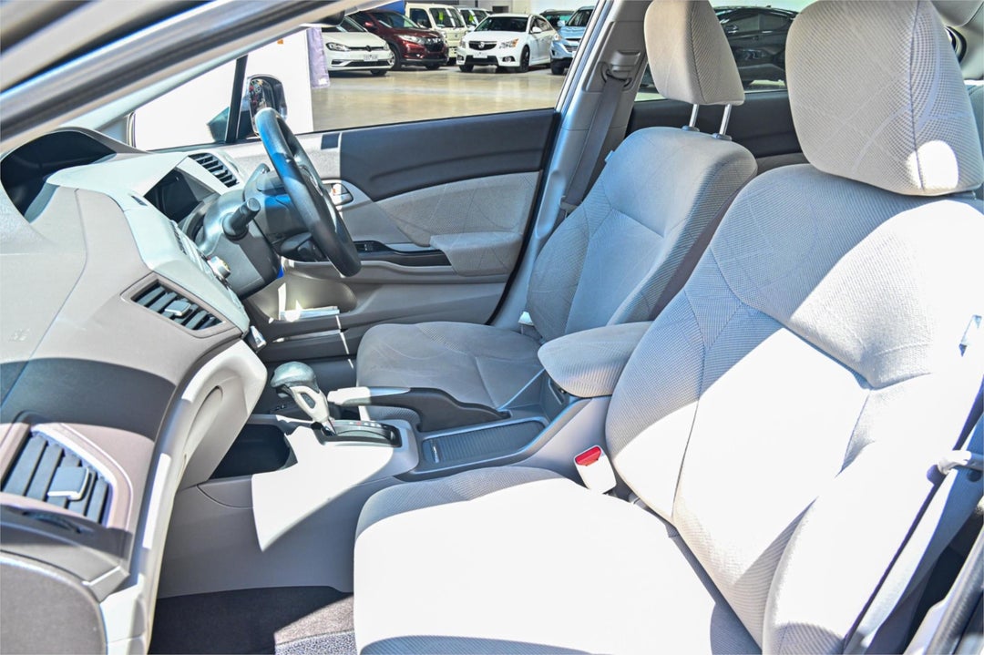 2013 Honda Civic Vti, Automatic, 144795 km, Photo 16