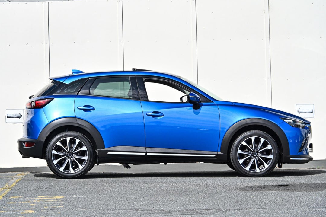 2018 Mazda CX-3 Akari, Automatic, 132940 km, Photo 3