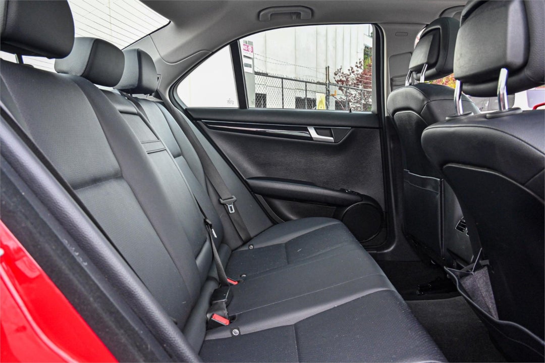 2013 Mercedes-benz C-class C200, Automatic, 99082 km, Photo 19