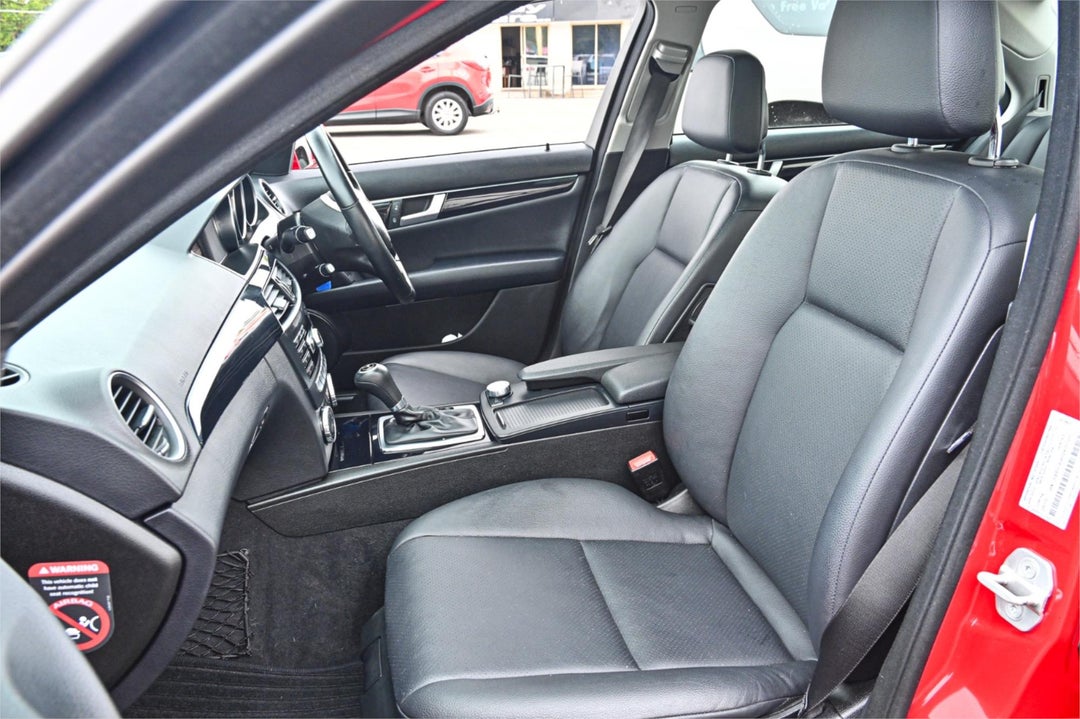 2013 Mercedes-benz C-class C200, Automatic, 99082 km, Photo 17