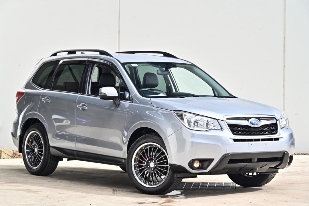 2015 Subaru Forester 2.5i-l, Manual, 154417 km, Photo 1
