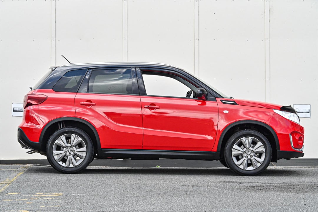 2019 Suzuki Vitara 1.6l, Manual, 57113 km, Photo 3
