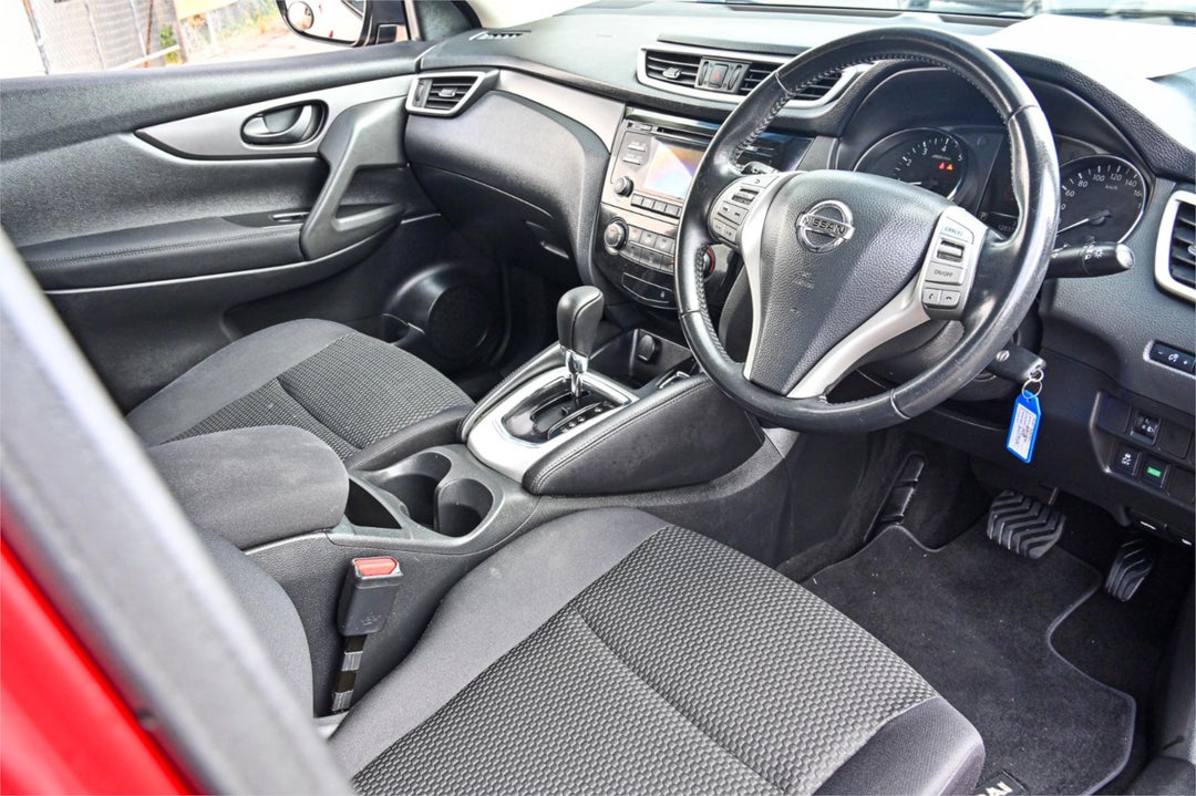 2017 Nissan Qashqai St, Manual, 120965 km, Photo 6