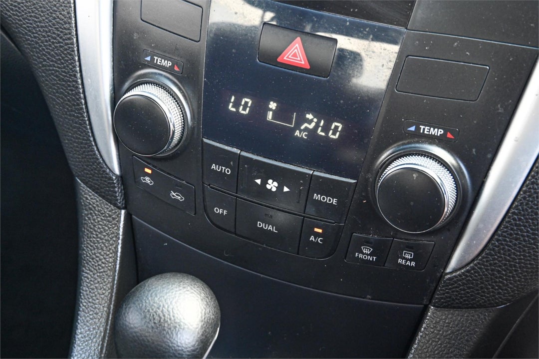 2012 Suzuki Kizashi Touring, Manual, 180541 km, Photo 15