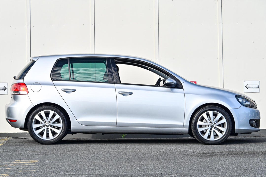 2011 Volkswagen Golf 118tsi Comfortline, Automatic, 106345 km, Photo 5