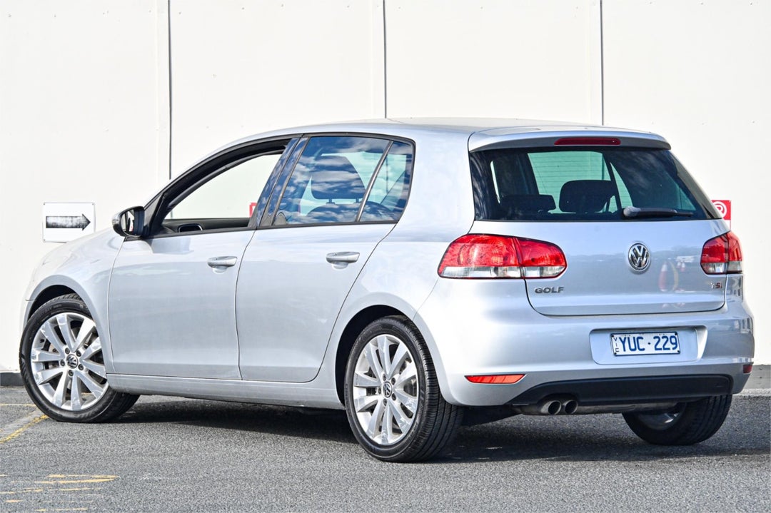 2011 Volkswagen Golf 118tsi Comfortline, Automatic, 106345 km, Photo 3