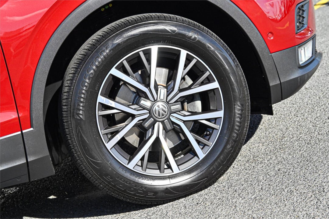 2016 Volkswagen Tiguan 110tsi Comfortline, Automatic, 126592 km, Photo 5