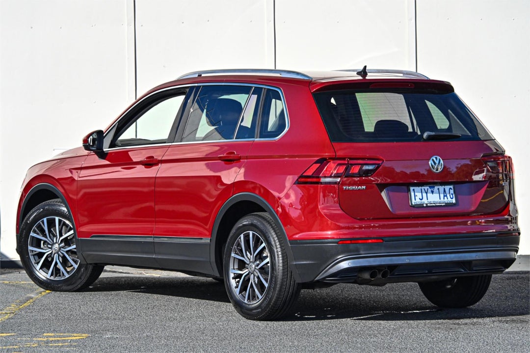 2016 Volkswagen Tiguan 110tsi Comfortline, Automatic, 126592 km, Photo 2