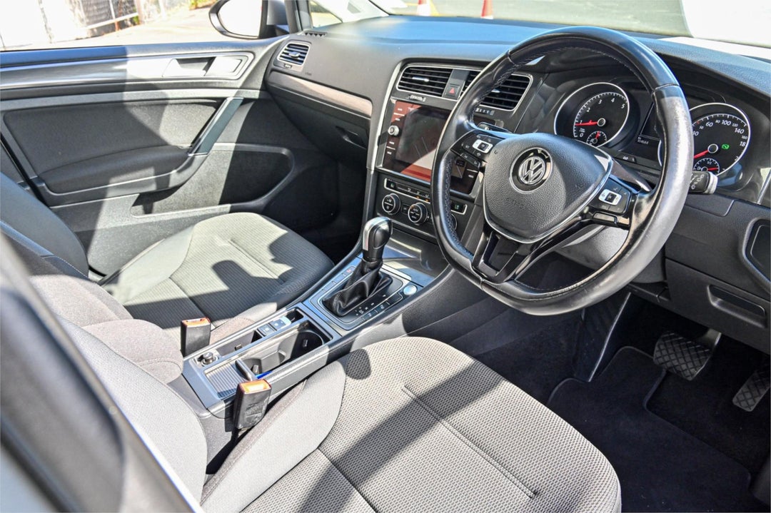 2020 Volkswagen Golf 110tsi Comfortline, Automatic, 104653 km, Photo 20