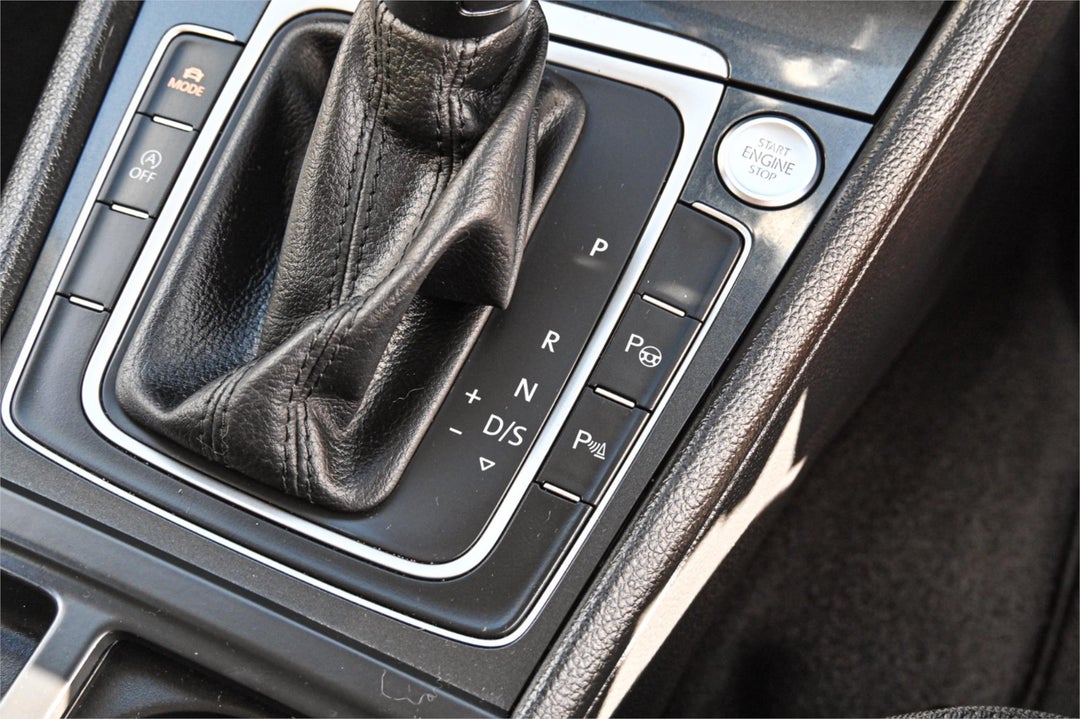 2020 Volkswagen Golf 110tsi Comfortline, Automatic, 104653 km, Photo 15