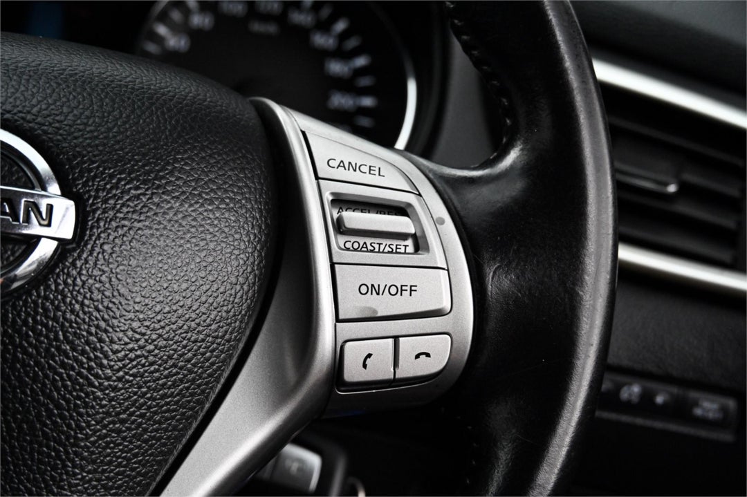 2015 Nissan Qashqai St, Manual, 165358 km, Photo 14