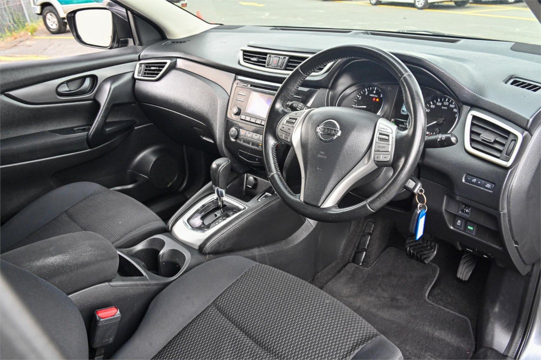 2015 Nissan Qashqai St, Manual, 165358 km, Photo 6