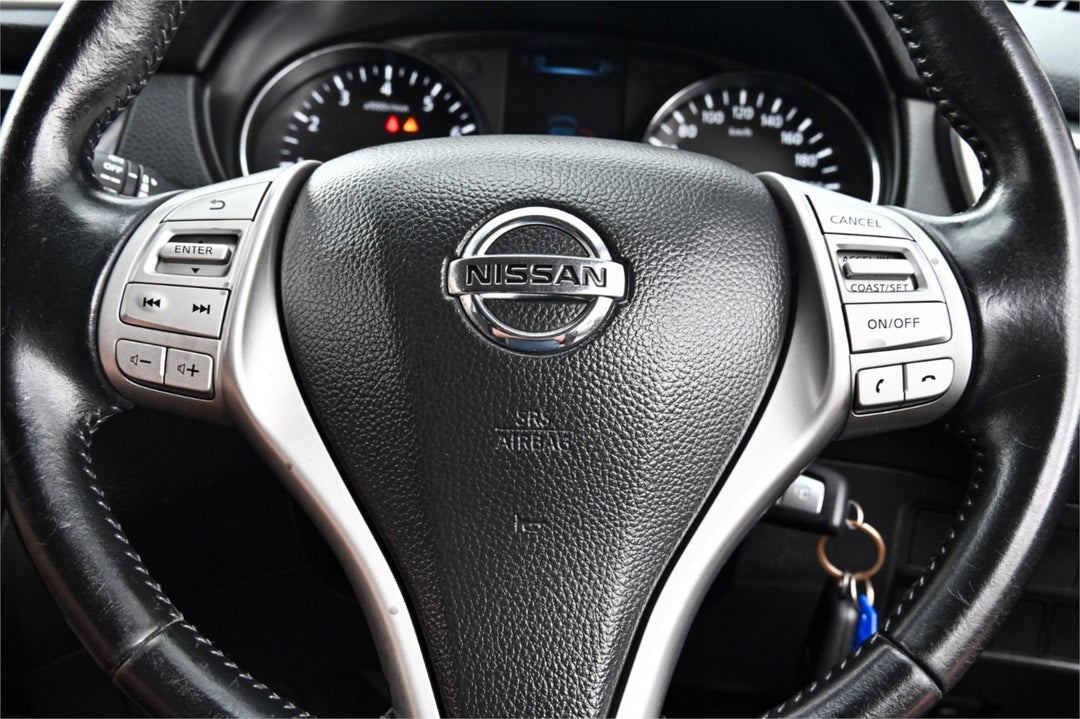 2015 Nissan Qashqai St, Manual, 165358 km, Photo 12