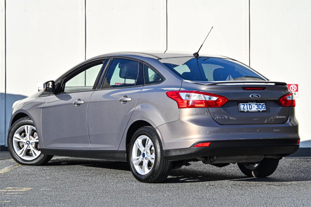 2013 Ford Focus Trend, Automatic, 90395 km, Photo 2