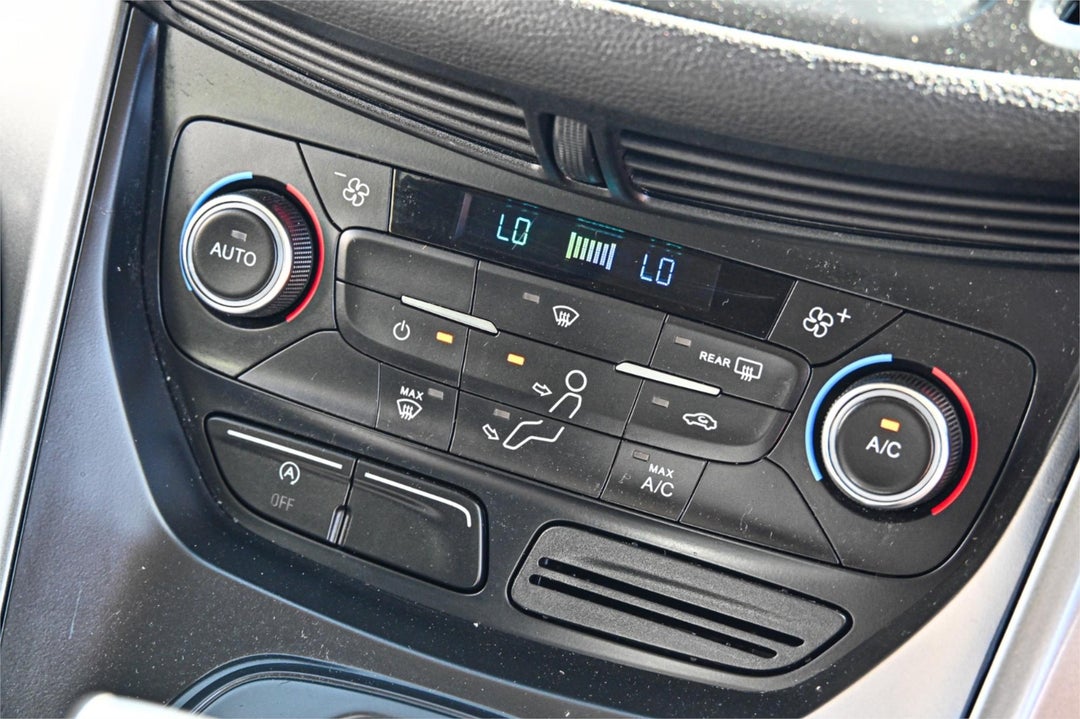 2018 Ford Escape Trend, Automatic, 129631 km, Photo 17