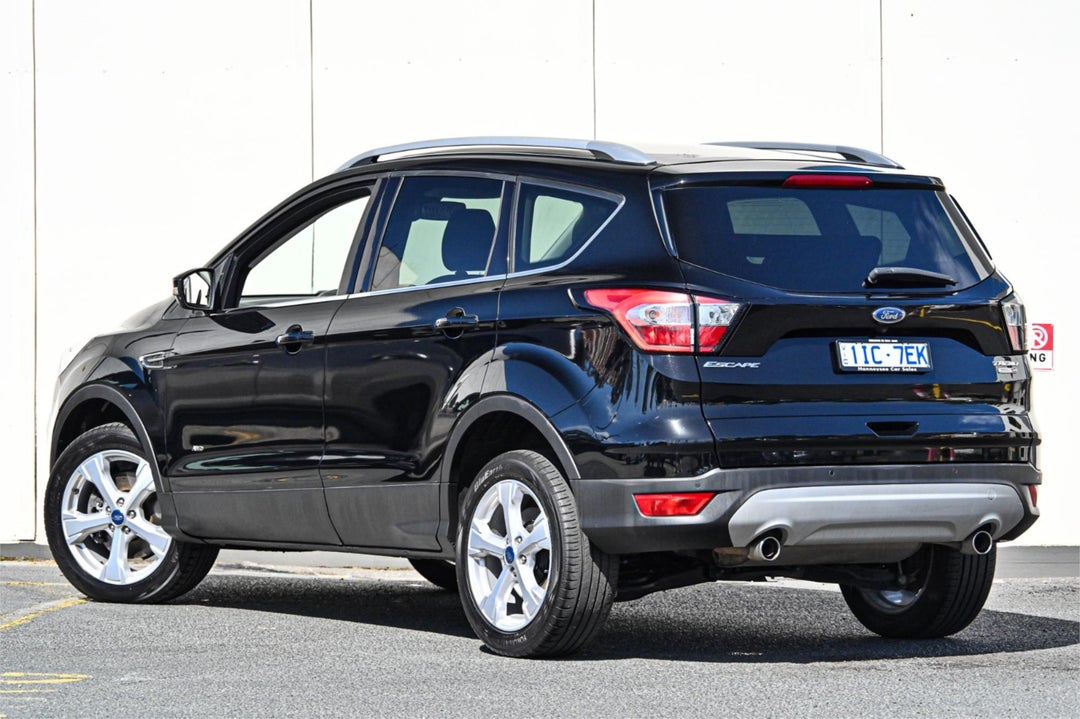 2018 Ford Escape Trend, Automatic, 129631 km, Photo 2