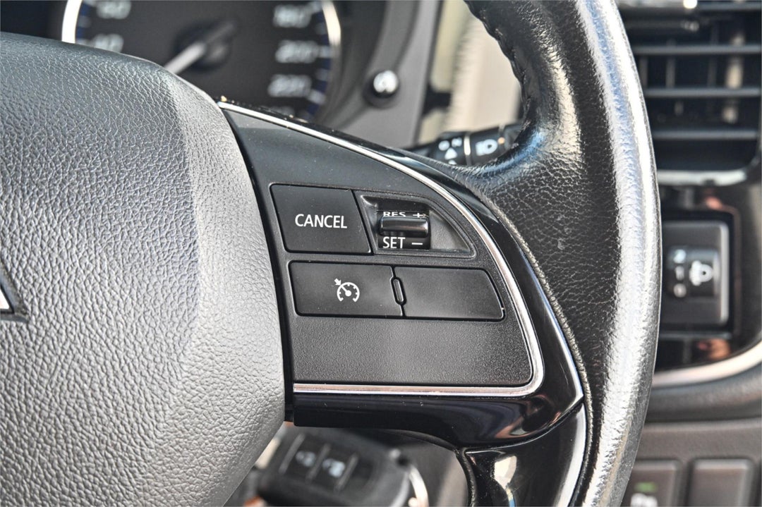 2017 Mitsubishi Outlander Ls  Safety Pack, Manual, 154104 km, Photo 10