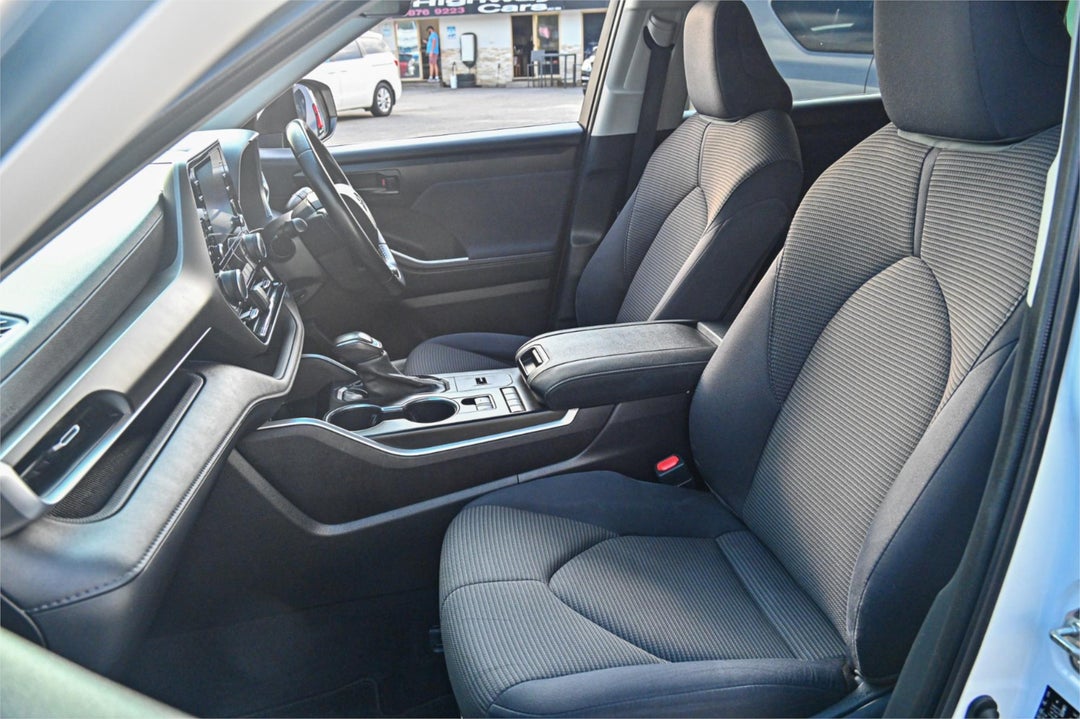2021 Toyota Kluger Gx, Automatic, 101531 km, Photo 17
