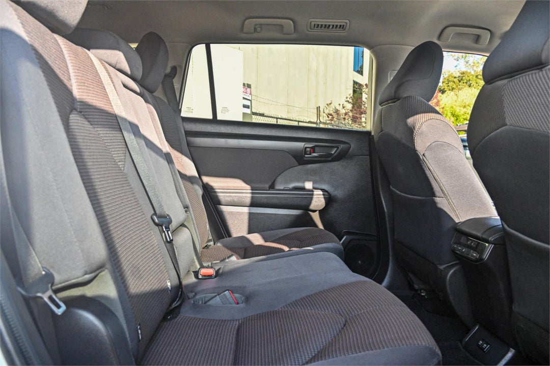 2021 Toyota Kluger Gx, Automatic, 101531 km, Photo 16