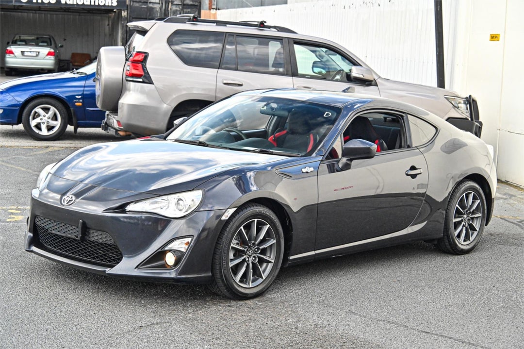 2014 Toyota 86 Gt, Automatic, 139006 km, Photo 2