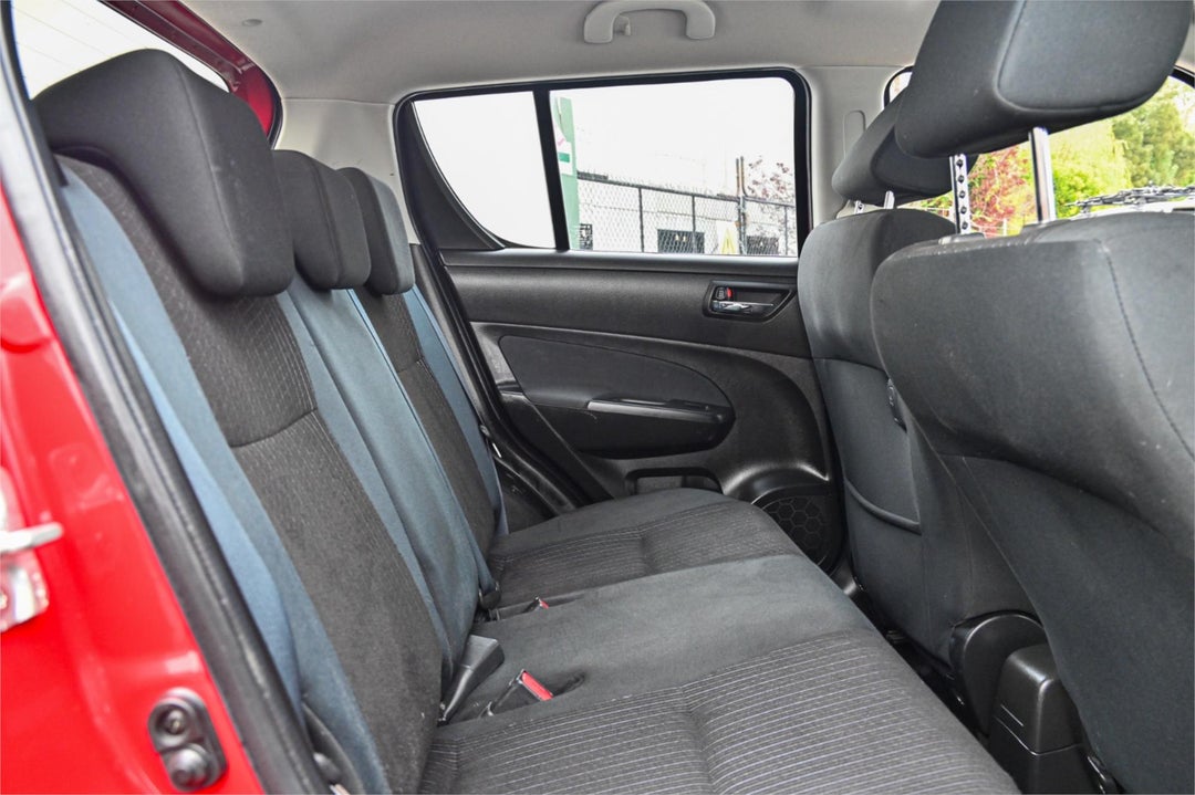 2016 Suzuki Swift Gl Navigator, Automatic, 121475 km, Photo 17