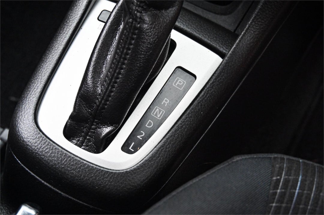 2016 Suzuki Swift Gl Navigator, Automatic, 121475 km, Photo 8