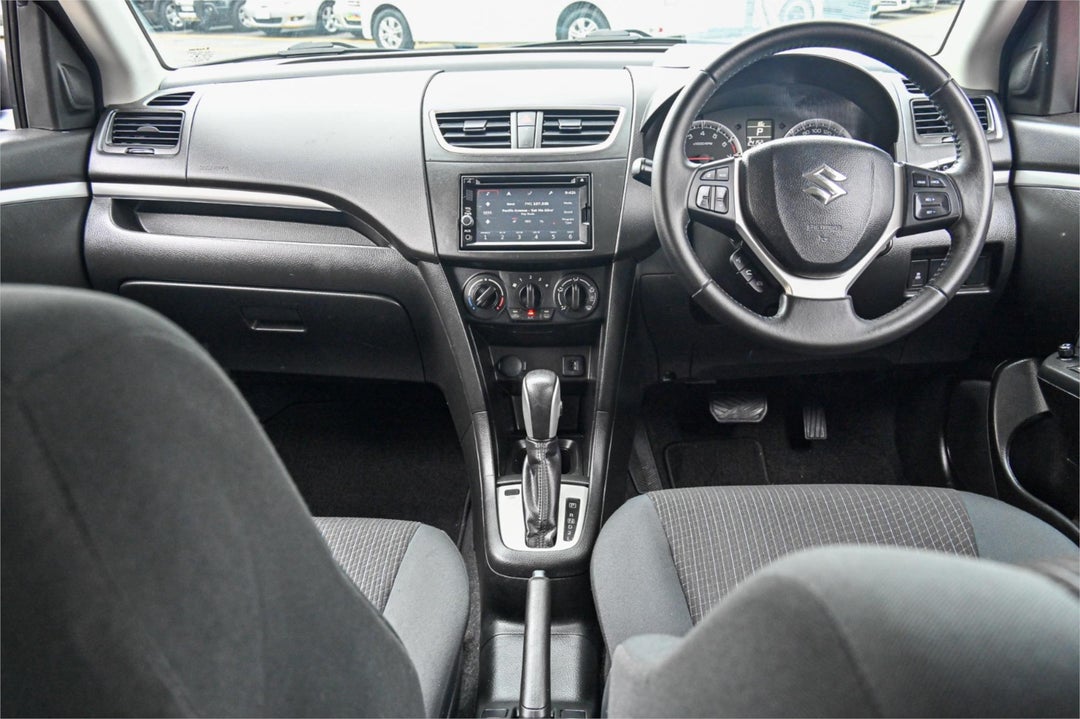 2016 Suzuki Swift Gl Navigator, Automatic, 121475 km, Photo 6