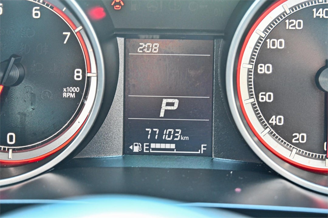 2017 Suzuki Swift Gl, Manual, 77075 km, Photo 9