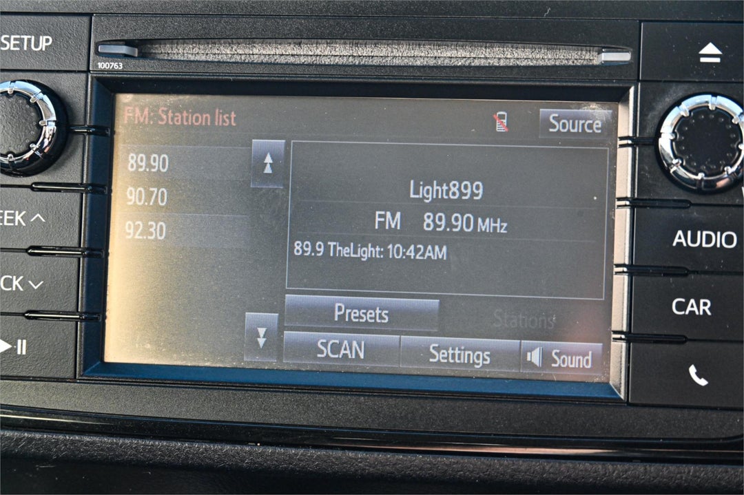 2017 Toyota Yaris Ascent, Manual, 94684 km, Photo 12