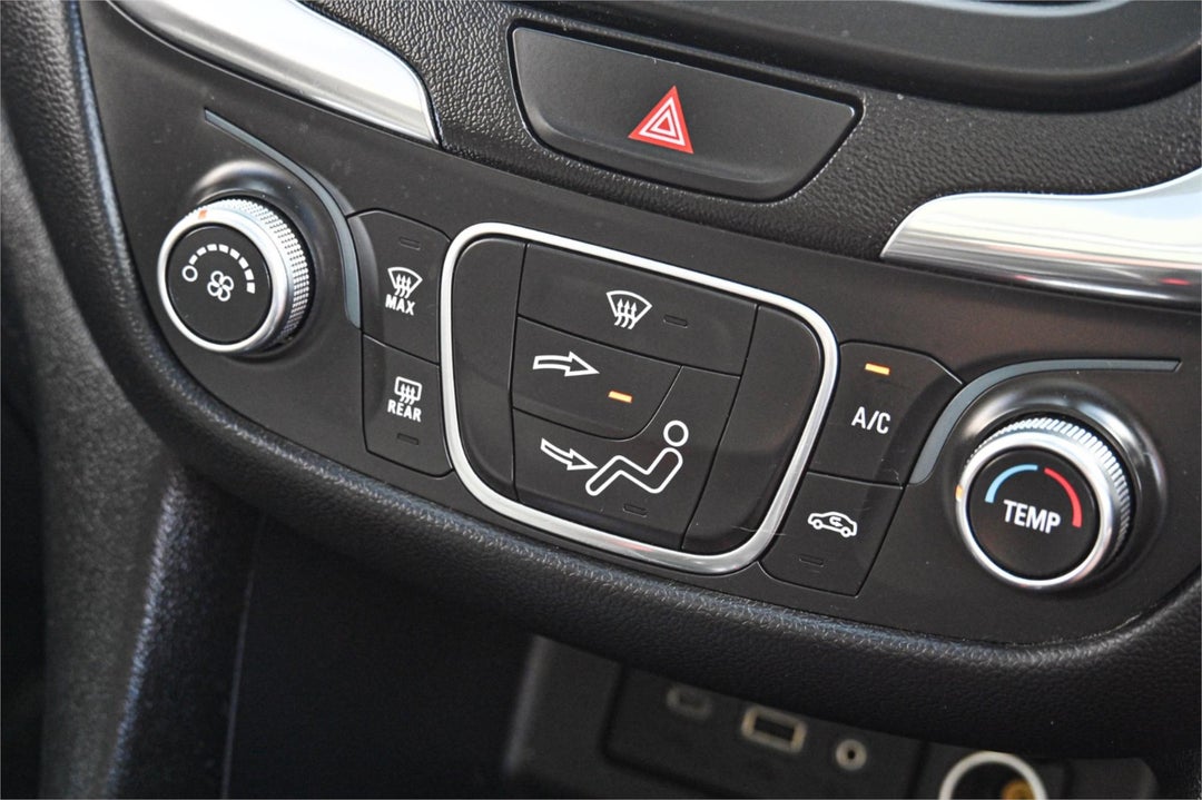 2019 Holden Equinox Black Edition, Automatic, 131569 km, Photo 16