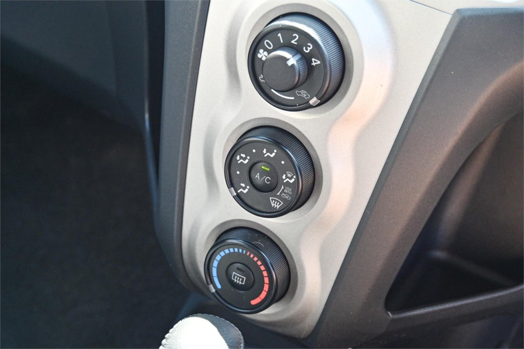 2008 Toyota Yaris Yrs, Automatic, 54248 km, Photo 13