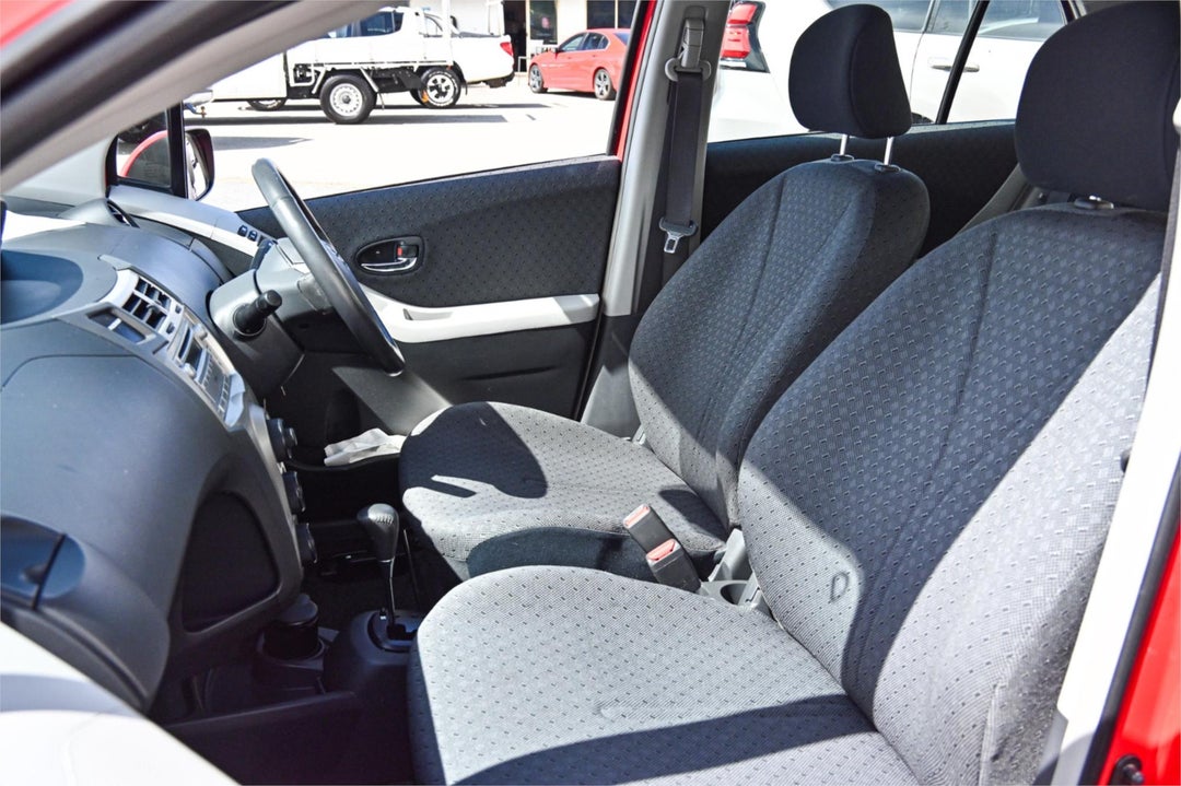 2008 Toyota Yaris Yrs, Automatic, 54248 km, Photo 19