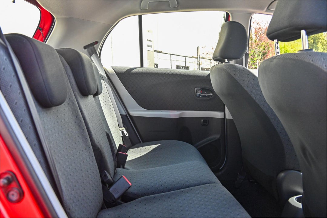 2008 Toyota Yaris Yrs, Automatic, 54248 km, Photo 8