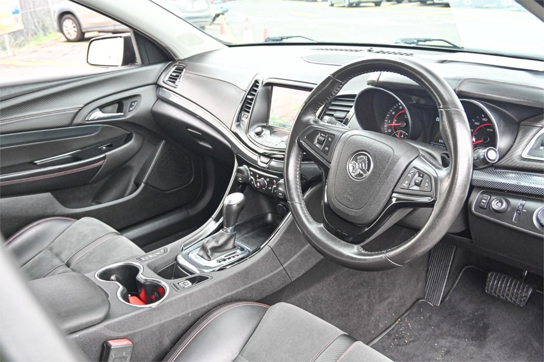 2016 Holden Commodore Sv6 Black, Automatic, 156262 km, Photo 8