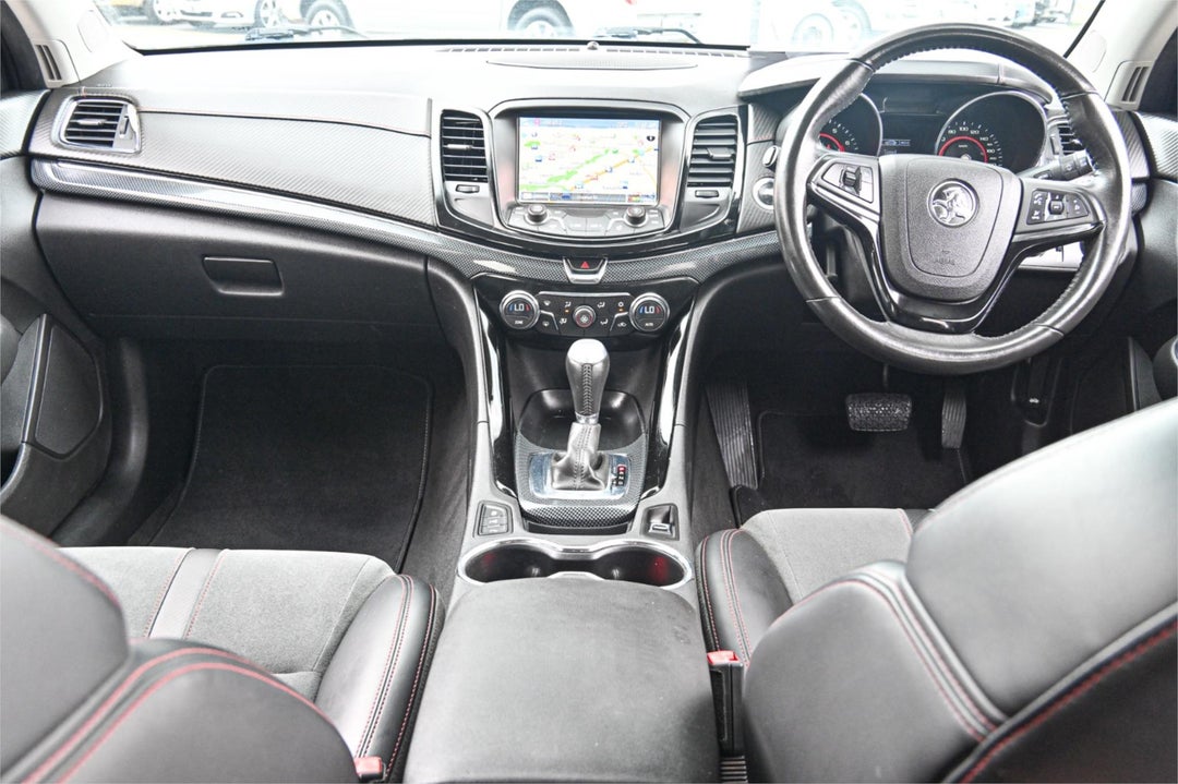 2016 Holden Commodore Sv6 Black, Automatic, 156262 km, Photo 7