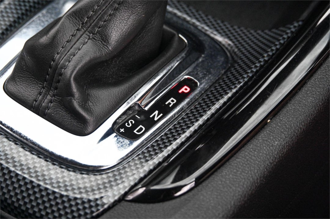 2016 Holden Commodore Sv6 Black, Automatic, 156262 km, Photo 9